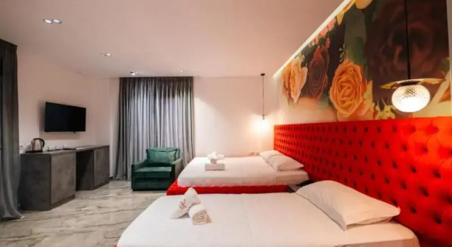 Suite Keller mit Balkon Hotel Eagle