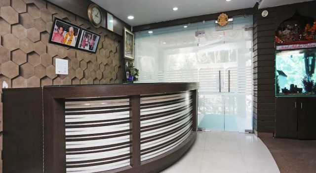 OYO 3901 Hotel Ashoka Palace, Забронировать Отель Отели штата Махараштры 3 звезды, 3*