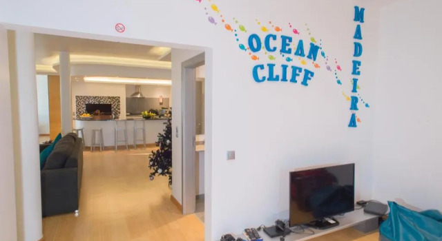 Ocean Cliff