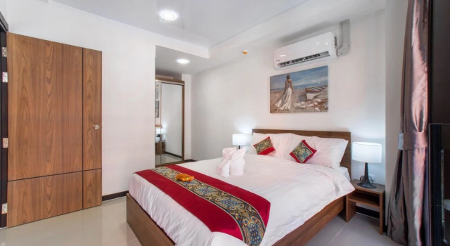 Naiharn Sea Condominium S311
