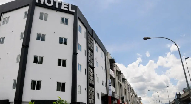 Hill Inn Hotel Batu Cave