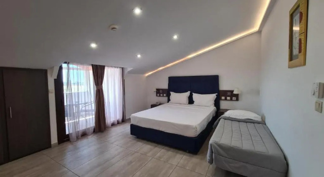 Семейный номер Deluxe Perinthos Hotel