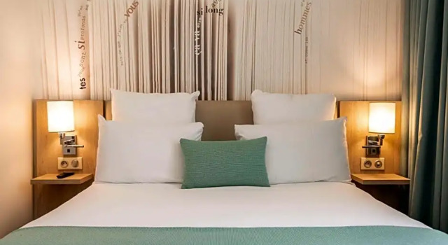 Номер Standard Mercure Paris Montparnasse Raspail