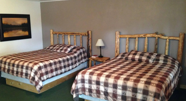 Evergreen Motel