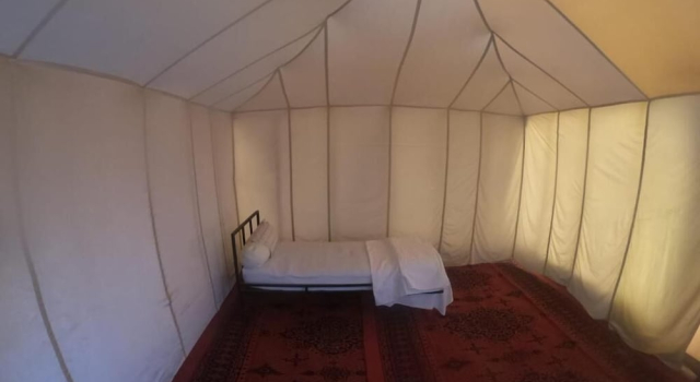 starlitdesertcamp, Rezervasyon Bed and Breakfast Souss-Massa-Draa otoparklı oteller, Otopark