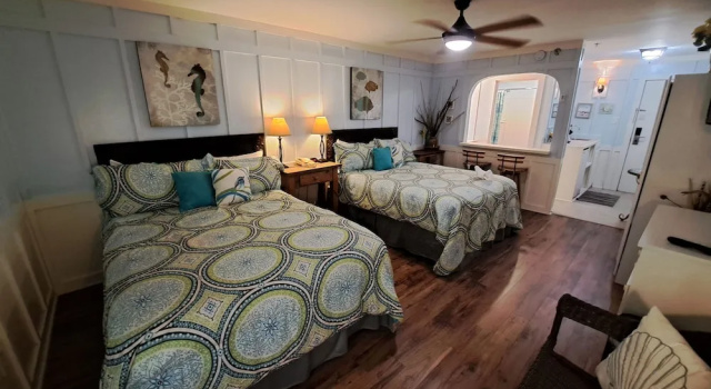 Четырёхместный номер Standard Saint Simons Inn by the Lighthouse