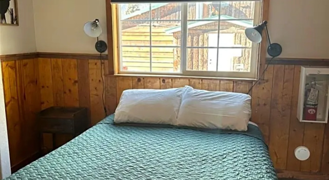 Студия Deer Lodge