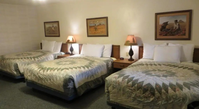 Семейный номер Standard Chief Motel