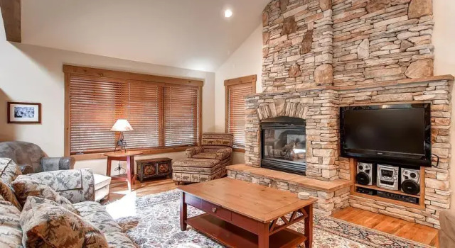 Mallard Court by Colorado Rocky Mountain Resorts