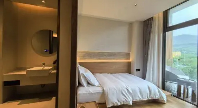 Семейный люкс Yihui Villa Hotel