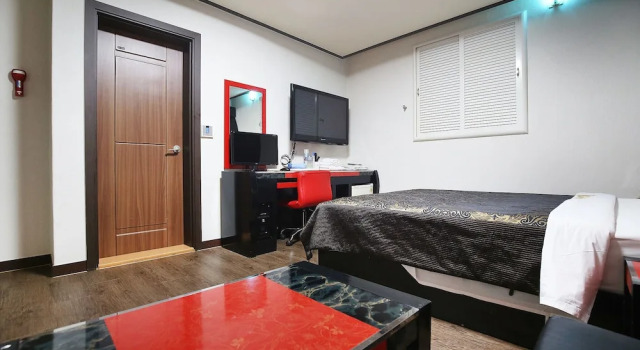 Just Stay Hotel Asan City Hall Branch, Забронировать Отель Асан провинция Чхунчхон-Намдо, рядом с Традиционные рынки Оньян