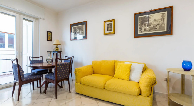Appartamentino all'Arenella, Buchen Sie Ferienwohnung Neapel Kampanien