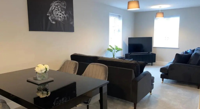 Апартаменты Deluxe Roomotel - Oakview Moseley