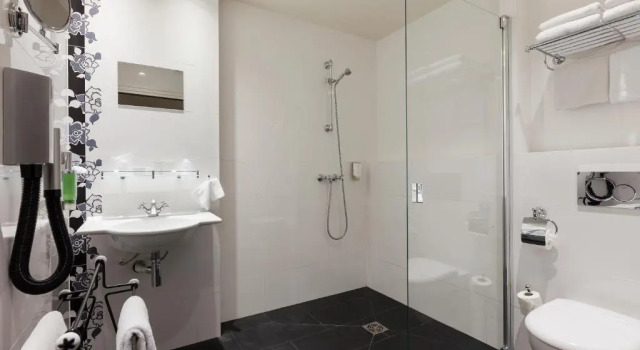 Четырёхместный номер Superior Hôtel Aurore Paris Gare de Lyon