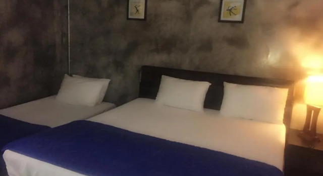 Номер Economy Crescent Bay Resort