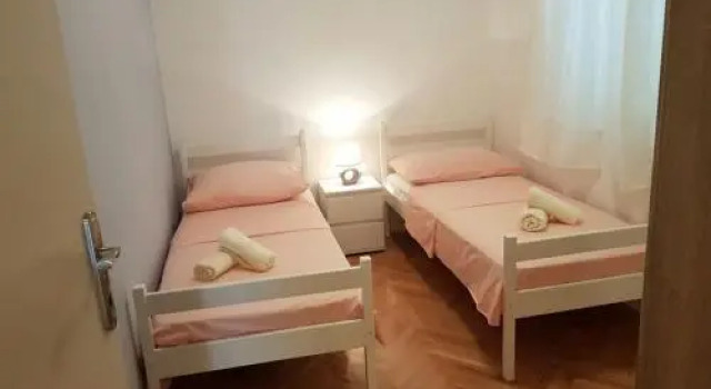 Apartment Vice mali