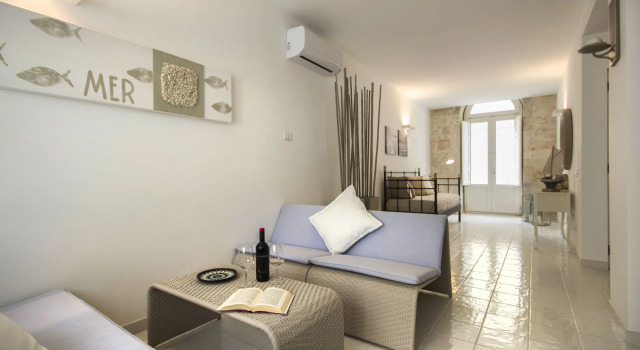 siciliacasevacanze - Marina Domus Depandance, Book Apartment Hotels in Sicily with Parking, Parking