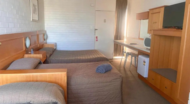 Семейный номер Standard Goulburn Motor Inn