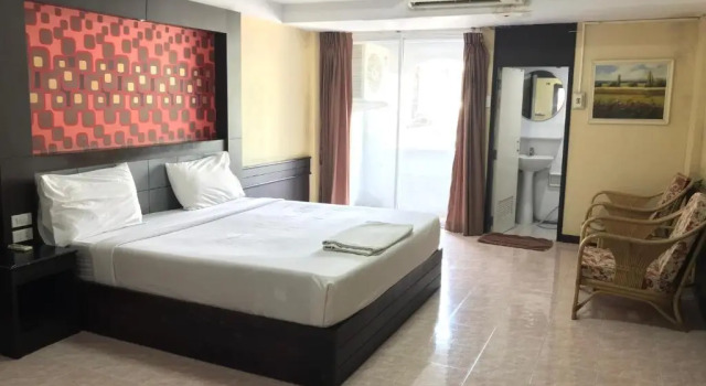 Двухместный номер Economy Khon Kaen Ruenrom Hotel