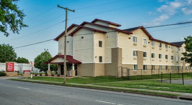Red Roof Inn Norfolk - Portsmouth, Забронировать Отель Норфолк Виргиния