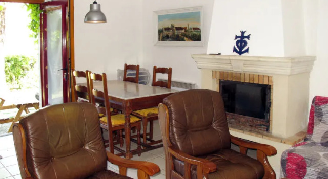 Hameau du Montcalm (MCM150), Book Hotel Hotels in Camargue with a Pool, Swimming Pool