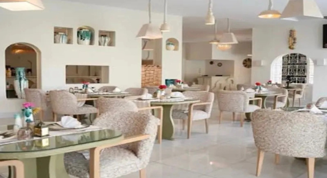 Апартаменты Hotel Suite Les Charmilles