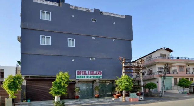 OYO 13903 Hotel Trivana, Забронировать Отель Отели штата Раджастхана 3 звезды, 3*