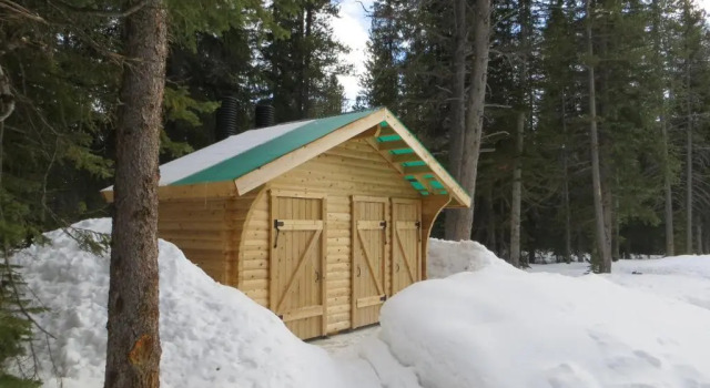 Кровать в общем номере HI Mosquito Creek - Wilderness Hostel