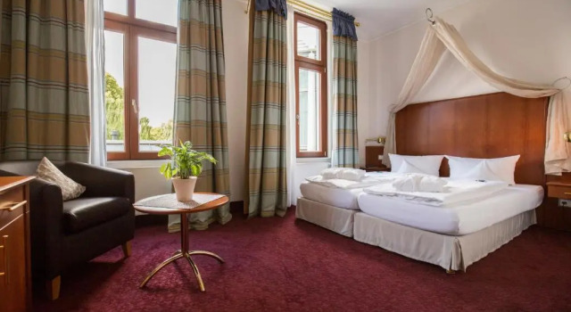 Люкс Hotel Am Schloss Aurich