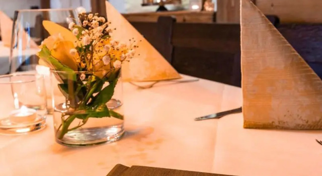 Hotel & Restaurant Ritter Jörg, Забронировать Отель Зоммерхаузен Нижняя Франкония, рядом с Schloss Sommerhausen