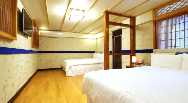 Четырёхместный номер Standard Phoenix Pavilion Hot Spring Hotel