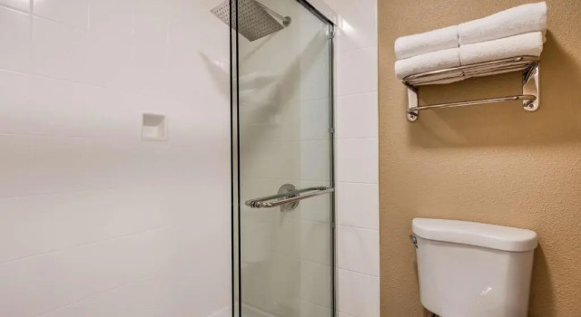 Номер Standard Best Western Plus Heritage Inn