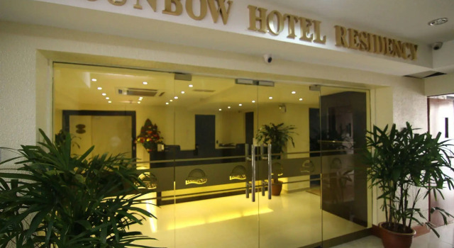 Sunbow Hotel Residency, Забронировать Отель Отели Куала-Лумпура с парковкой, рядом с Башни-близнецы Берджая Таймс-Сквэр, Парковка