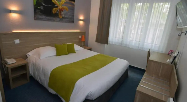 Двухместный номер Comfort The Originals City, Hôtel Les Océanes, Lorient