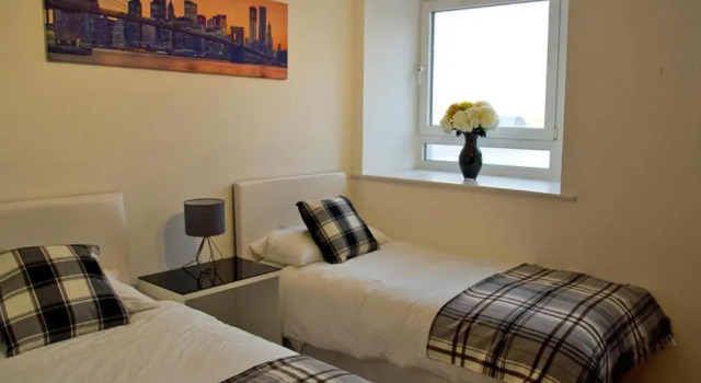 Апартаменты Impeccable 2-bed Apartment in Brentwood
