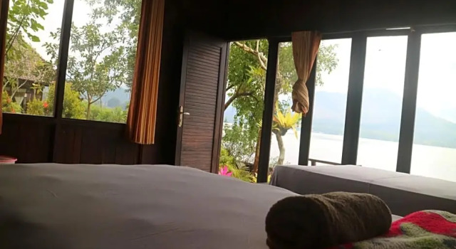 Номер Deluxe Batur Green Lakeview in Kintamani Bali