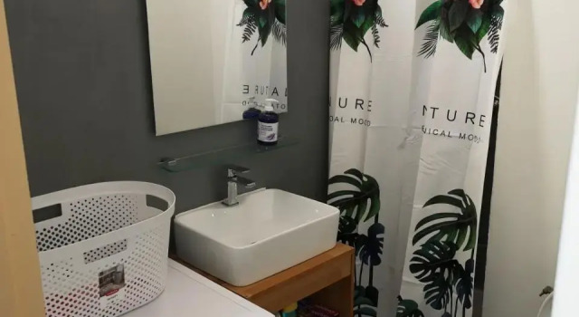 F2 Parc Trinite, Book Hotel Hotels in Saint-Denis with Parking, near Trinity Park, Parking