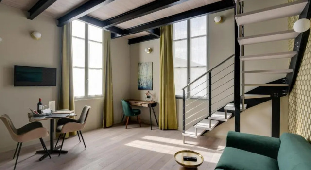 Апартаменты Deluxe Villa Erizio Aparthotel - a bucolic and urban break