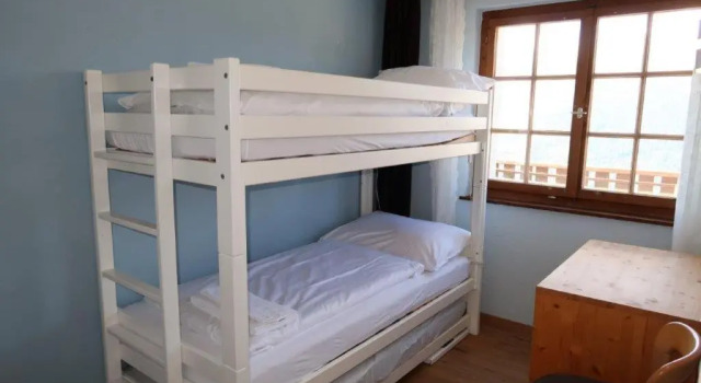 Четырёхместный номер Standard Hotel Surselva
