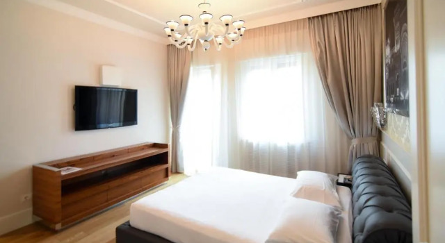 Двухместный номер Standard с балконом и с видом на город Suite Milano Duomo