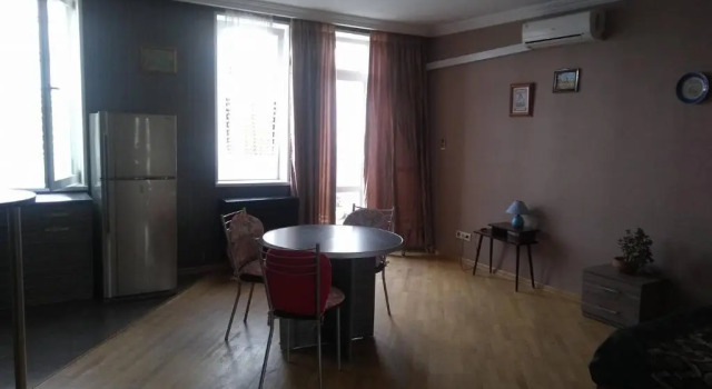 Fanaskerteli Str. N 12 a, Забронировать Отель Сабуртало Тбилиси