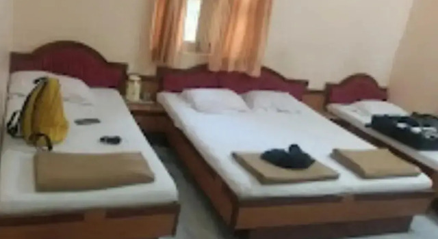 Hotel Mina Palace, Book Hotel Hoteller i Wardha med parkering, Parkering