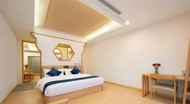 Люкс с красивым видом из окна Mengtu Hotel, No.1 West Street, Zhangjiajie (Tianmenshan Cableway Branch)