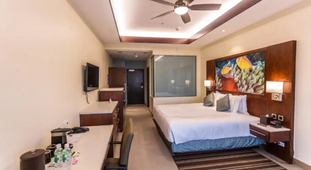 Семейный номер Standard с видом на море Surfrider Resort Hotel