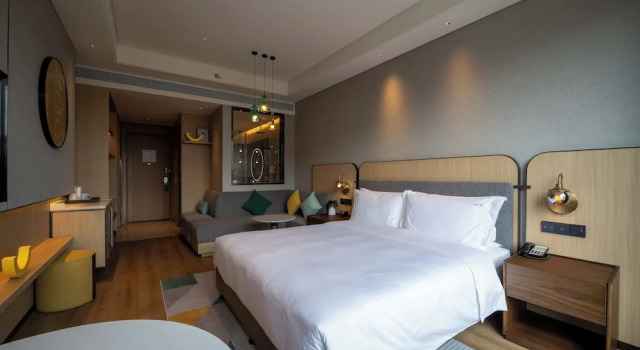 Номер Standard Holiday Inn Xian East by IHG