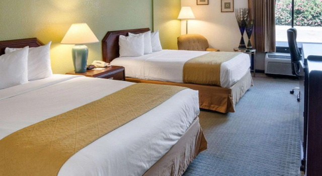 Четырёхместный номер Standard Quality Inn Shreveport Airport