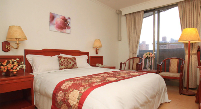 Crown Hotel, Prenota Hotel Hotel SPA a Jiaosi, SPA