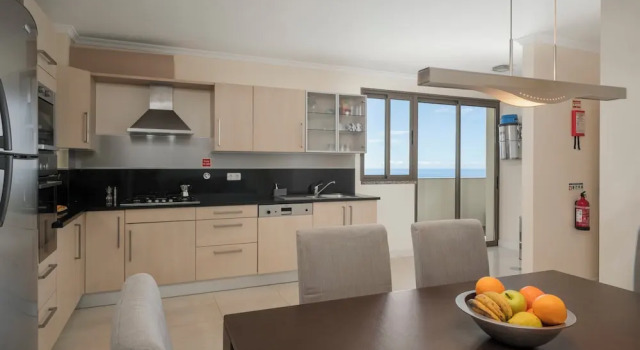 Апартаменты с балконом Pool and sea View - Calheta Victory View