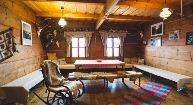 Chata pod Rozsutcom, Rezervovat Hotel Hotely v Žilinský kraj s parkováním, Parkování