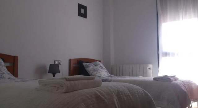 Apartamentos Los Mayos de Albarracín, Book Apartment Hotels in Aragon with Parking, Parking